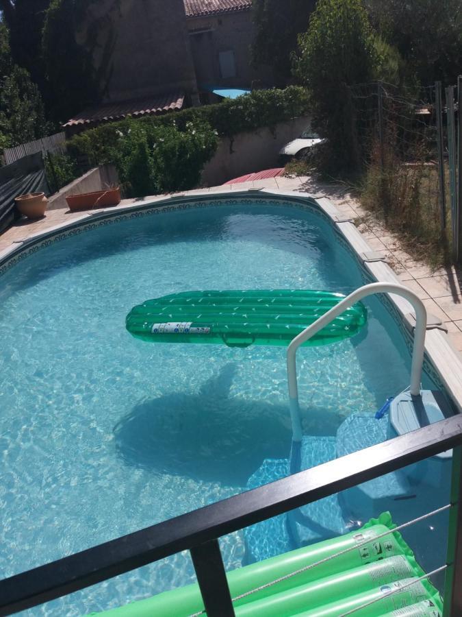 Chambres D'Hotes & Jacuzzi - A L'Ombre Des Amandiers Saint-Martin-dʼArdèche Exterior foto